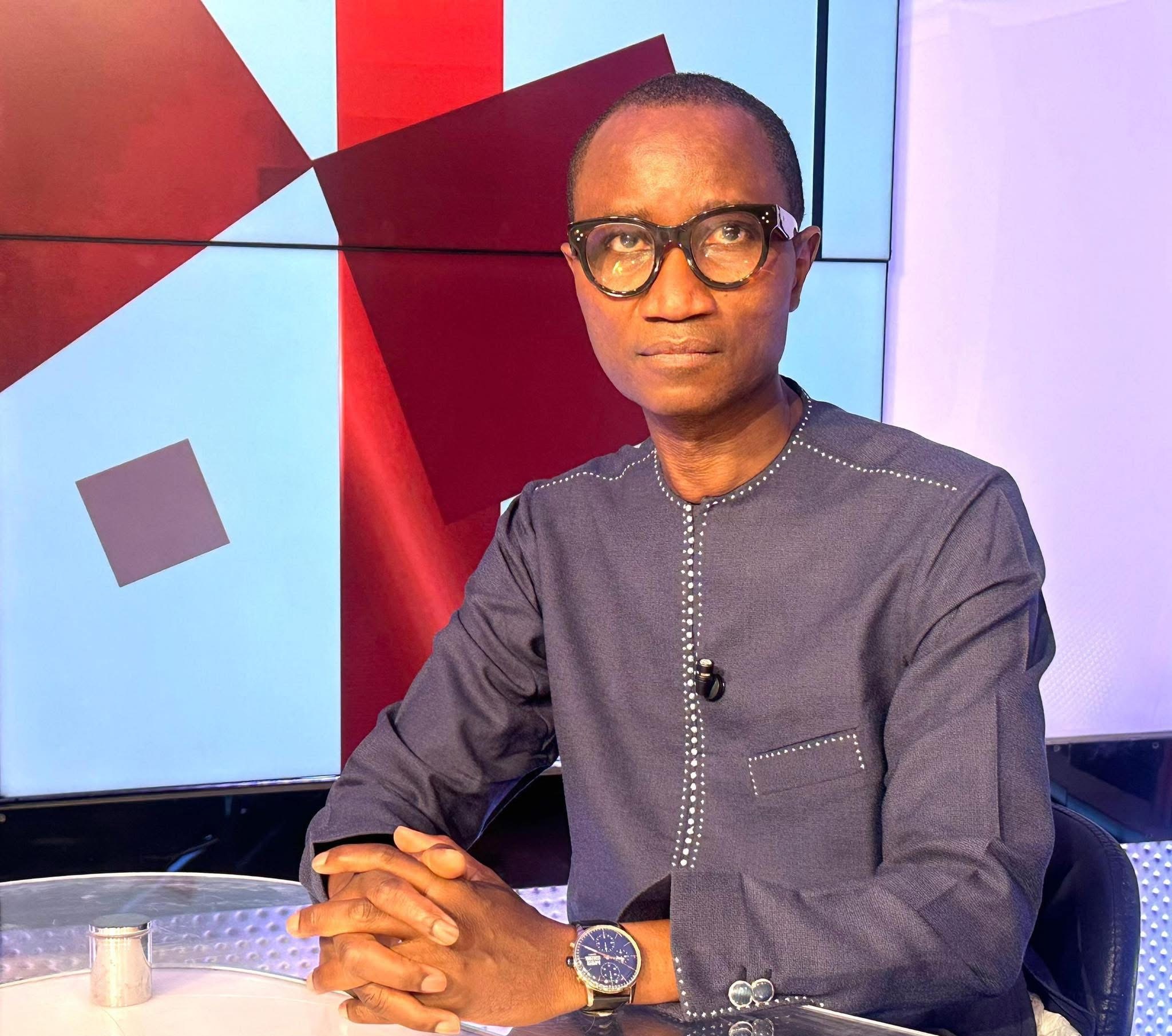 La critique désormais sous surveillance policière ! (Par Ibrahima THIAM)