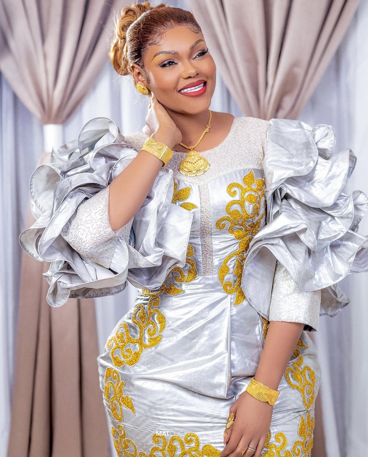  Mamy Sora : « Le sourire de la paix en ce jour béni »