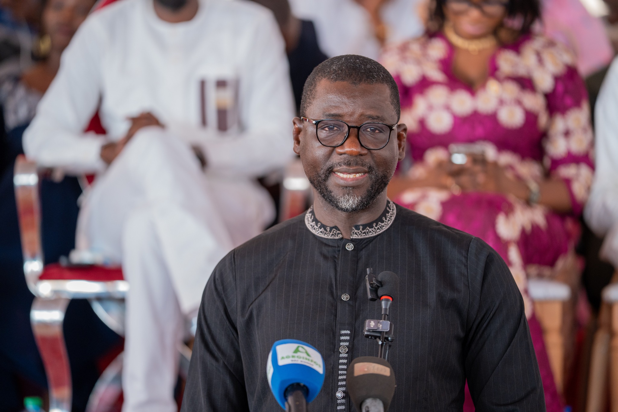 Thiate secoue avec « Proroze-bi », le ministre de la Microfinance contre-attaque