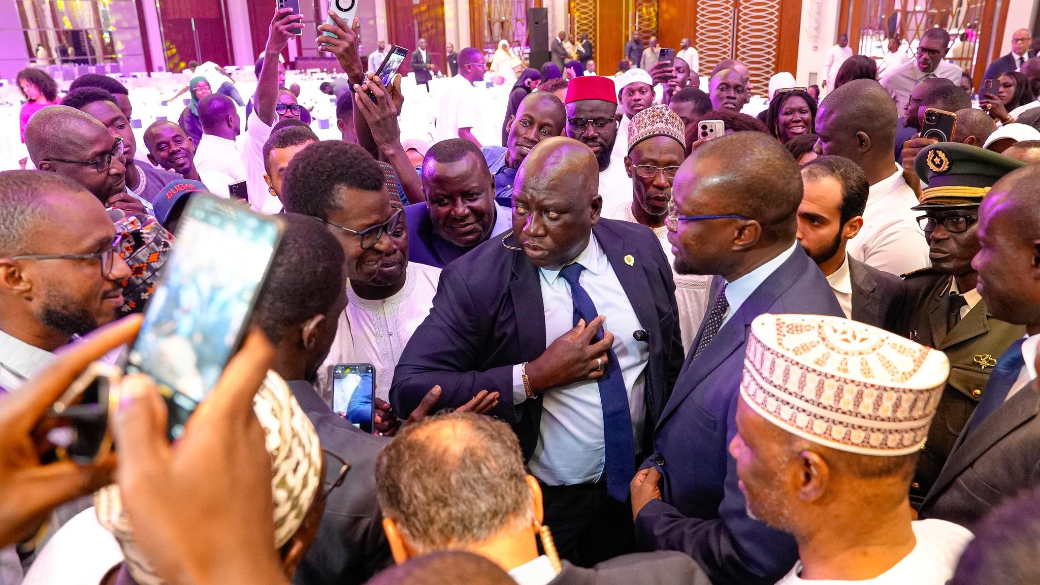 Dubaï : Ousmane Sonko rencontre la communauté sénégalaise