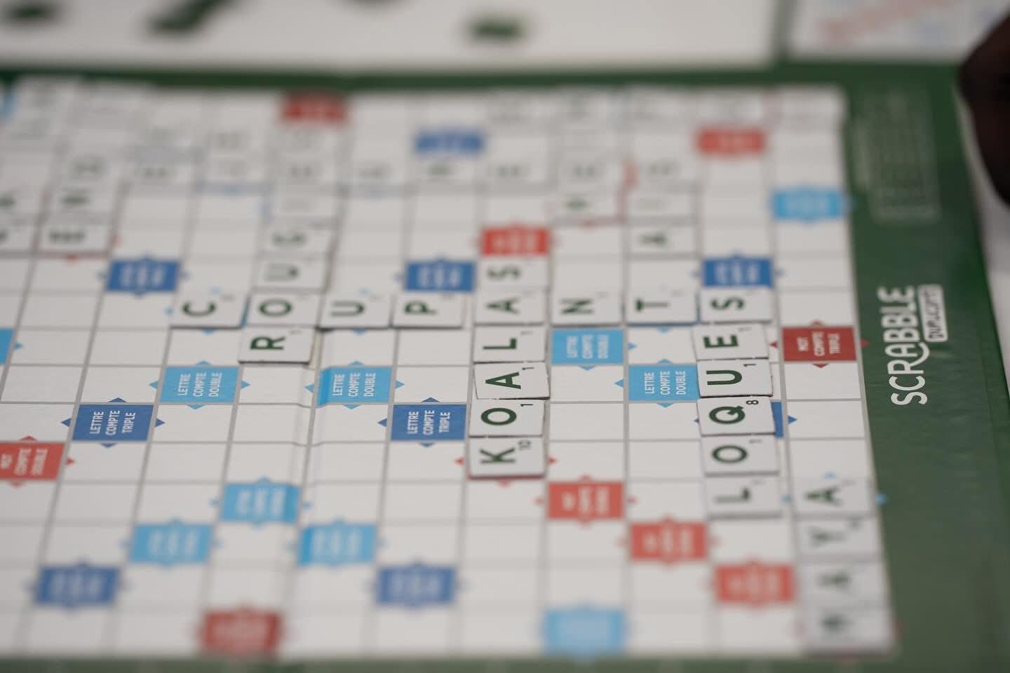 En route pour l’ONU, le Président Diomaye Faye s’offre une parenthèse scrabble