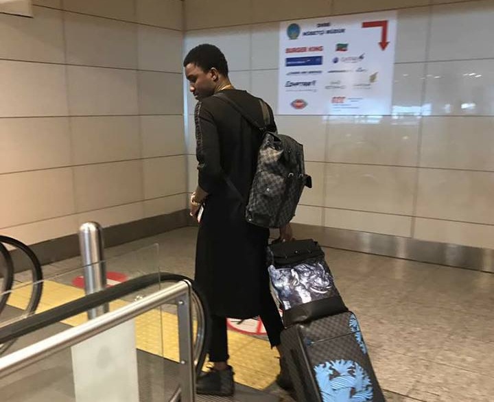 AIBD :  Waly Seck revient discrètement à Dakar