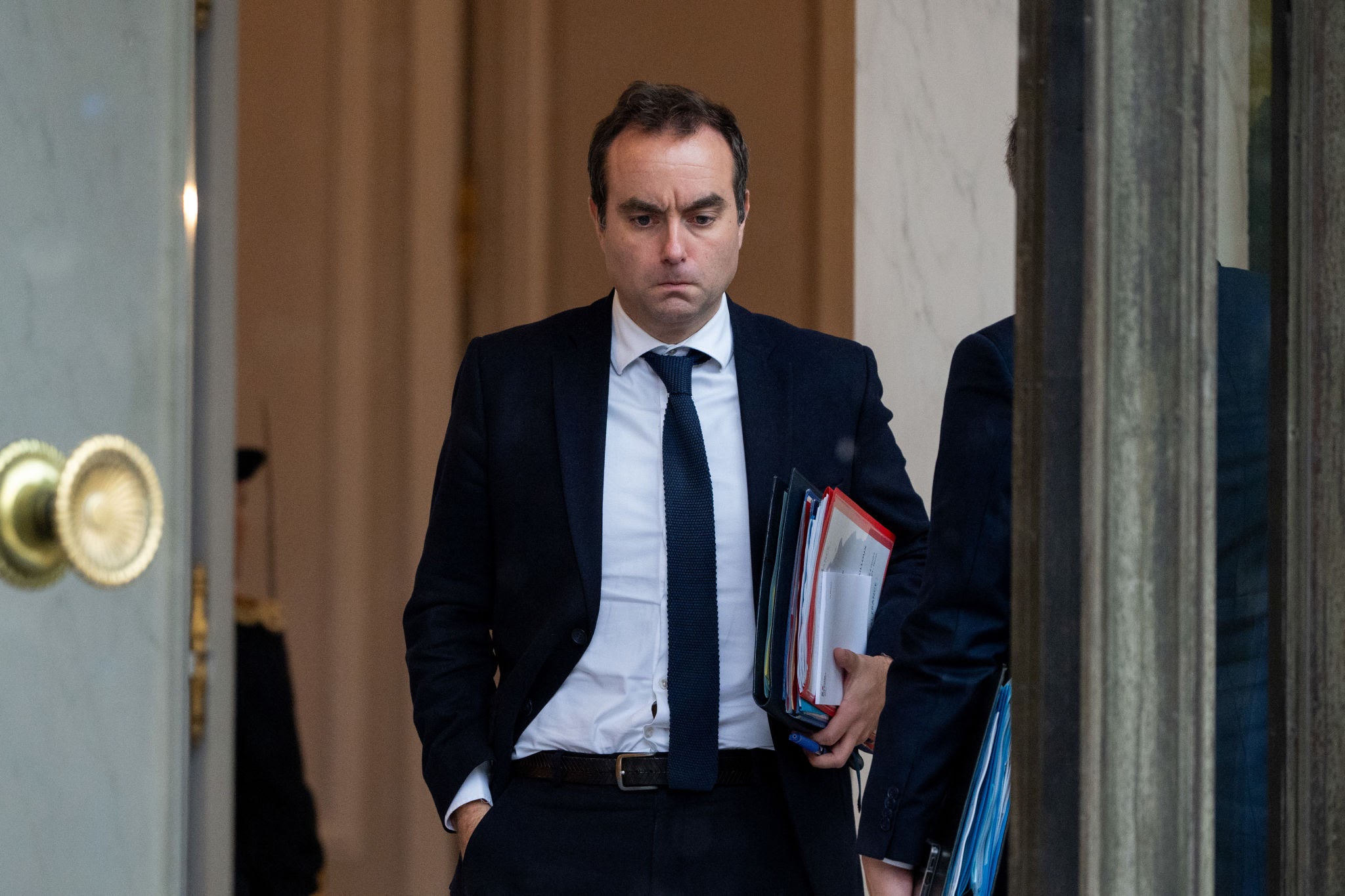 Nouveau gouvernement en France : Sébastien Lecornu lève le voile sur son équipe