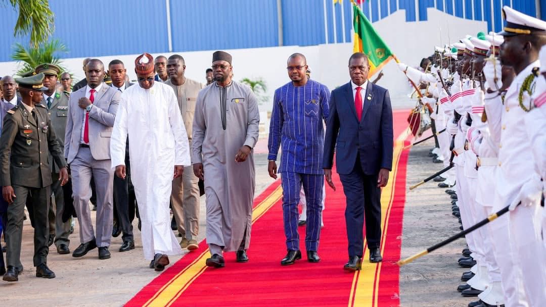 Invest in Sénégal : Ousmane Sonko et ses hôtes rendent hommage aux Tirailleurs de Thiaroye