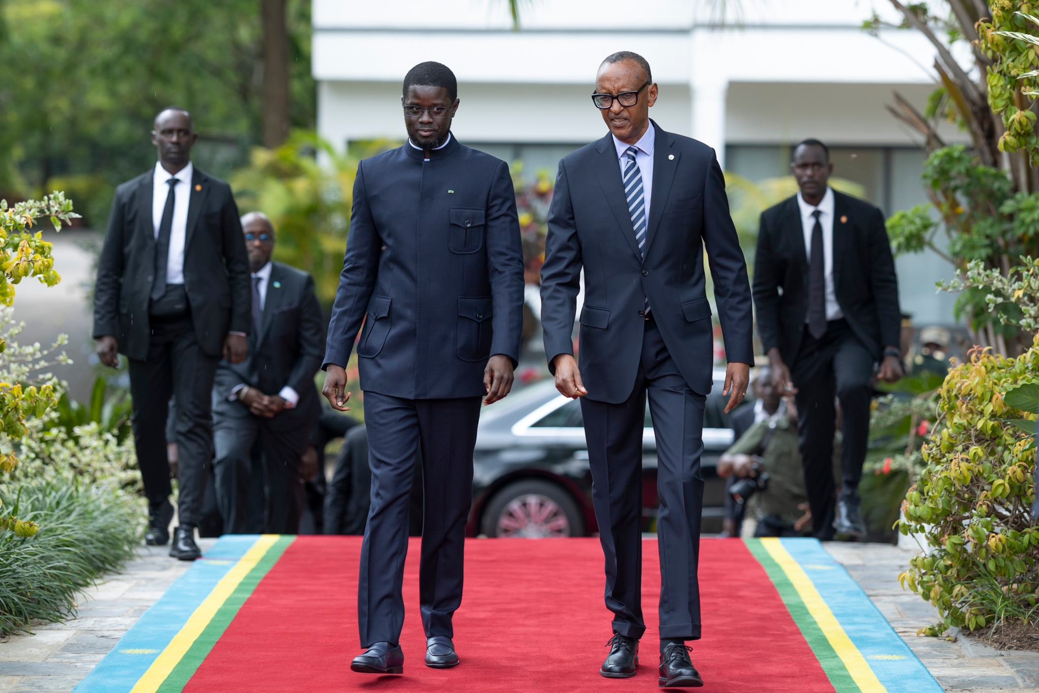 Kagame a accueilli ce matin, au prestigieux village Urugwiro, le Président Bassirou Diomaye Faye