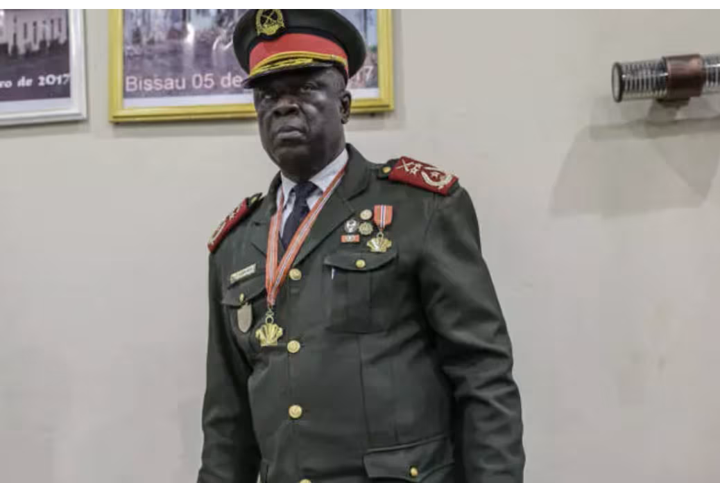 Guinée-Bissau : la junte investit le général Horta N’Tam comme président de la transition