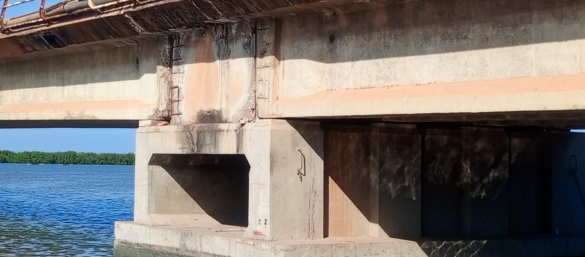 Casamance : nouvelles images du pont Émile Badiane prises ce samedi 29 novembre lors de la déclaration du collectif “L’HEURE EST GRAVE”.