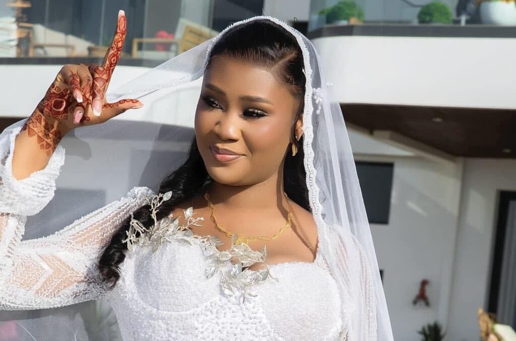 Dieynaba charge son mari : "J’ai découvert qu’il fréquentait d’autres femmes"