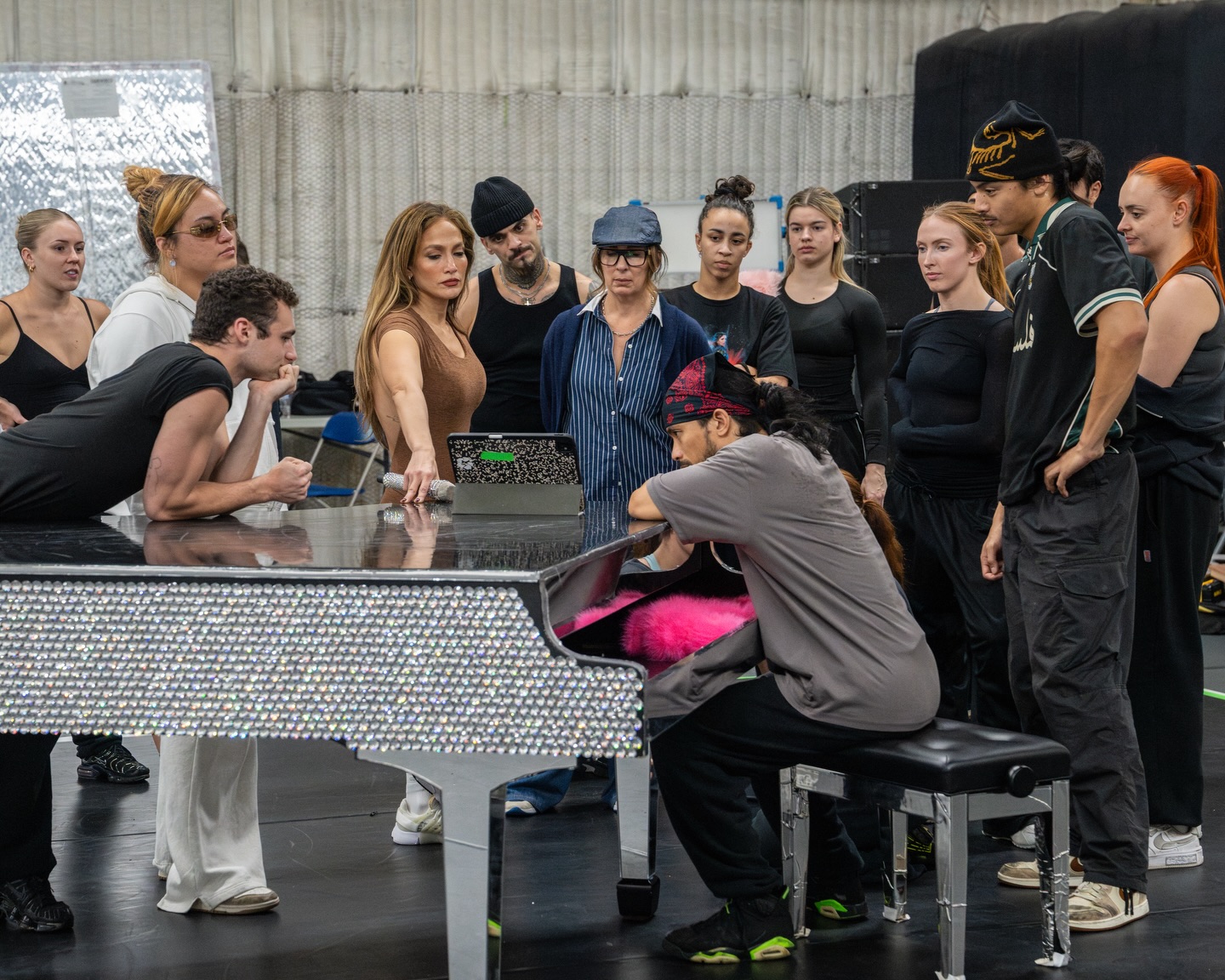  Jennifer Lopez excite ses fans : « Préparez-vous, le show arrive dans 26 jours