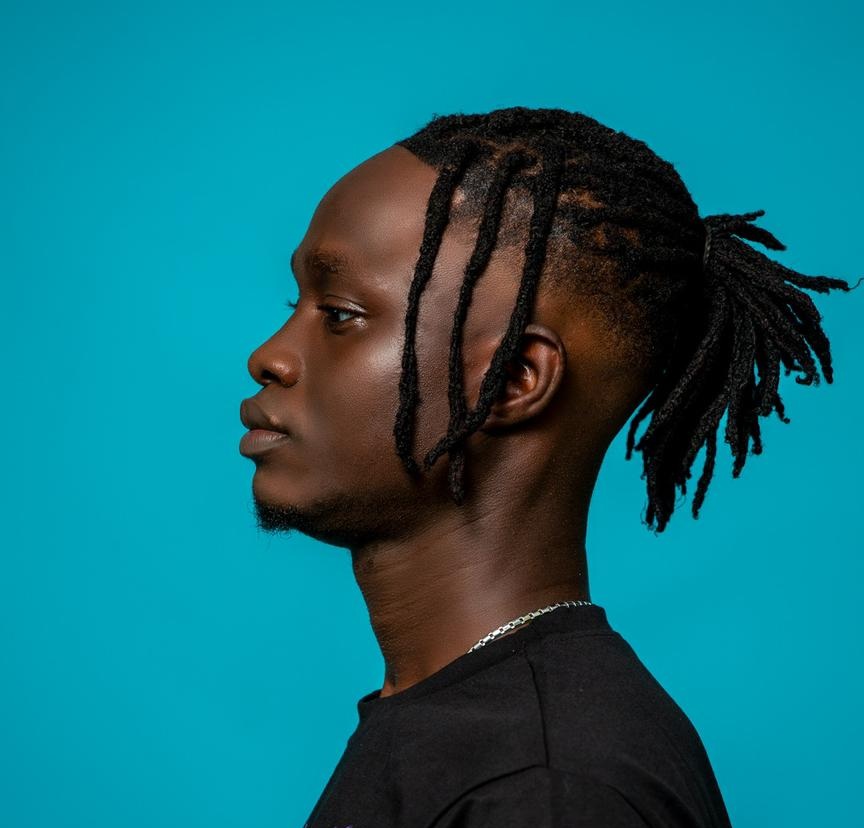 Petit Ghost frappe fort avec Kamangnak, un album accessible à tous