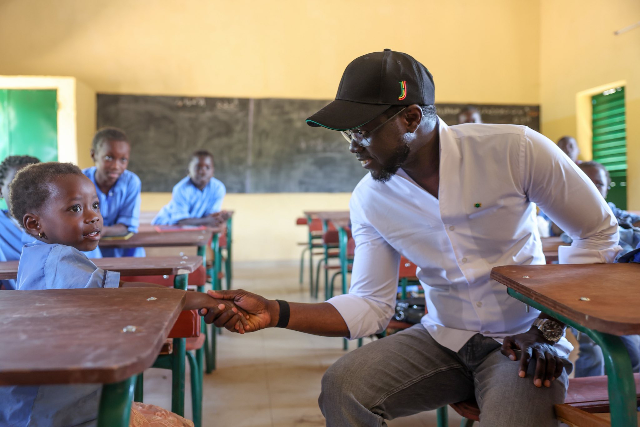 Après l’abandon forcé du village, Sengher Diola renaît autour de son école élémentaire