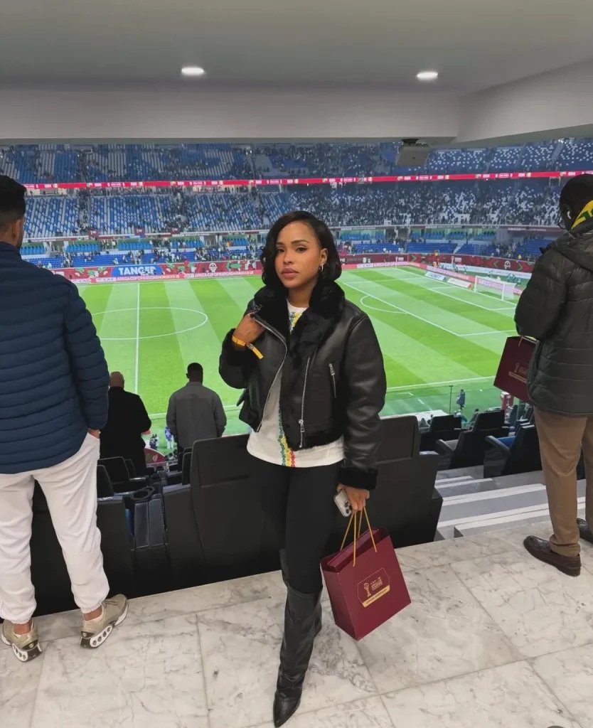CAN 2025 : Dayalie, épouse d’El Hadj Diouf, fait sensation dans les tribunes