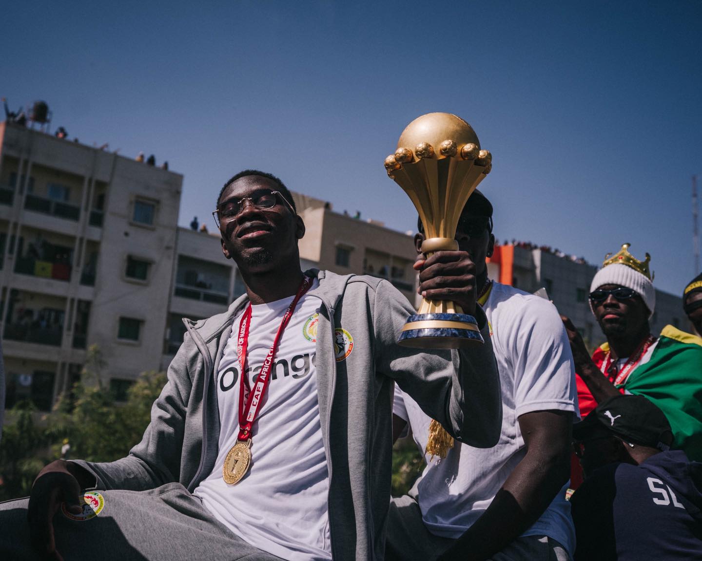 CAN-2025 : le Sénégal célèbre ses héros, Dakar submergée par la ferveur populaire