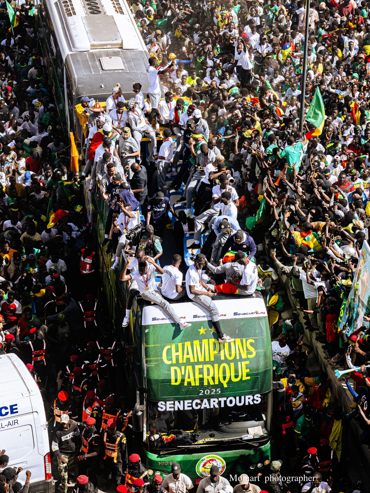 CAN-2025 : le Sénégal célèbre ses héros, Dakar submergée par la ferveur populaire