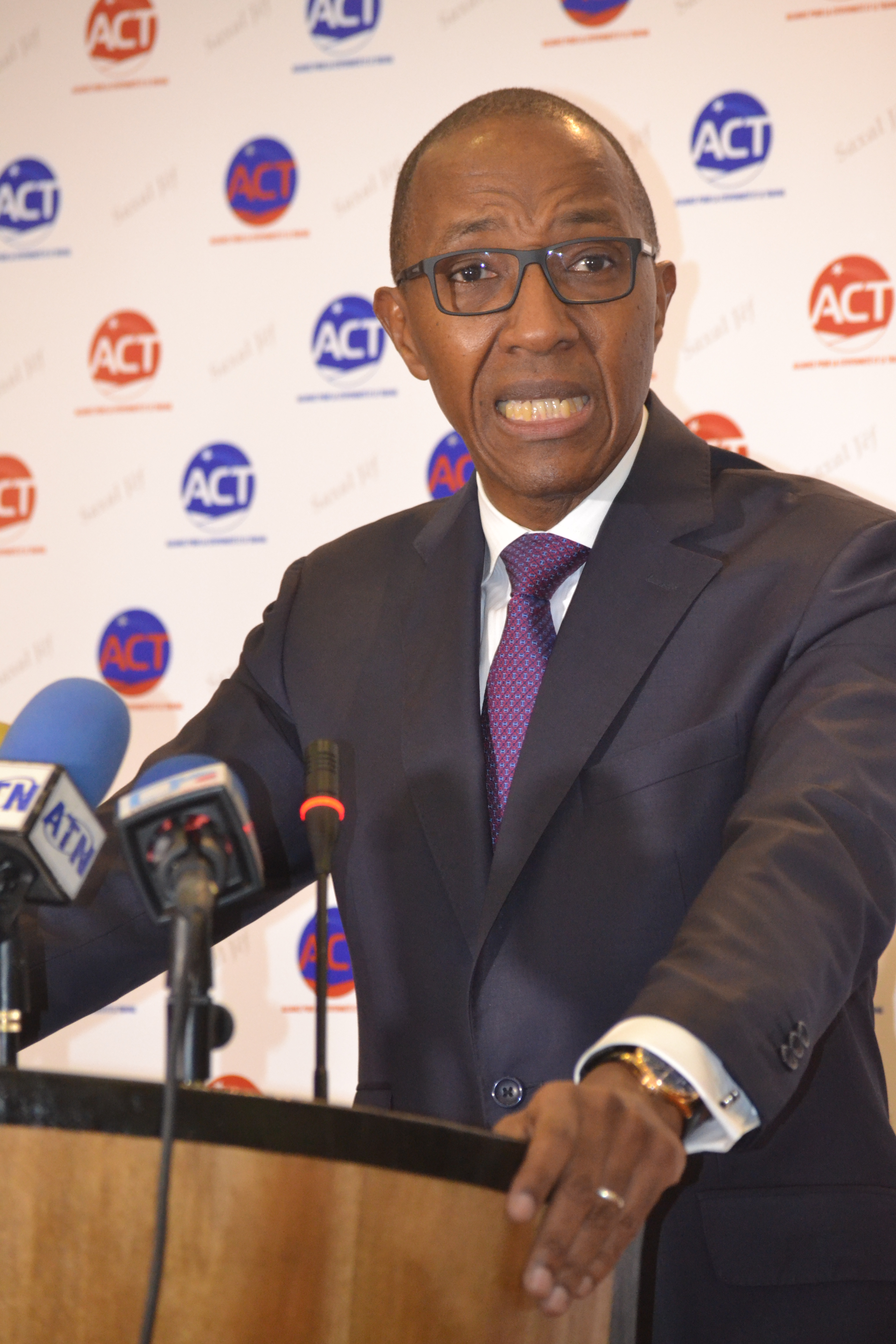 Dynastie Faye-Sall: Abdoul Mbaye révèle les pratiques malsaines du couple présidentiel