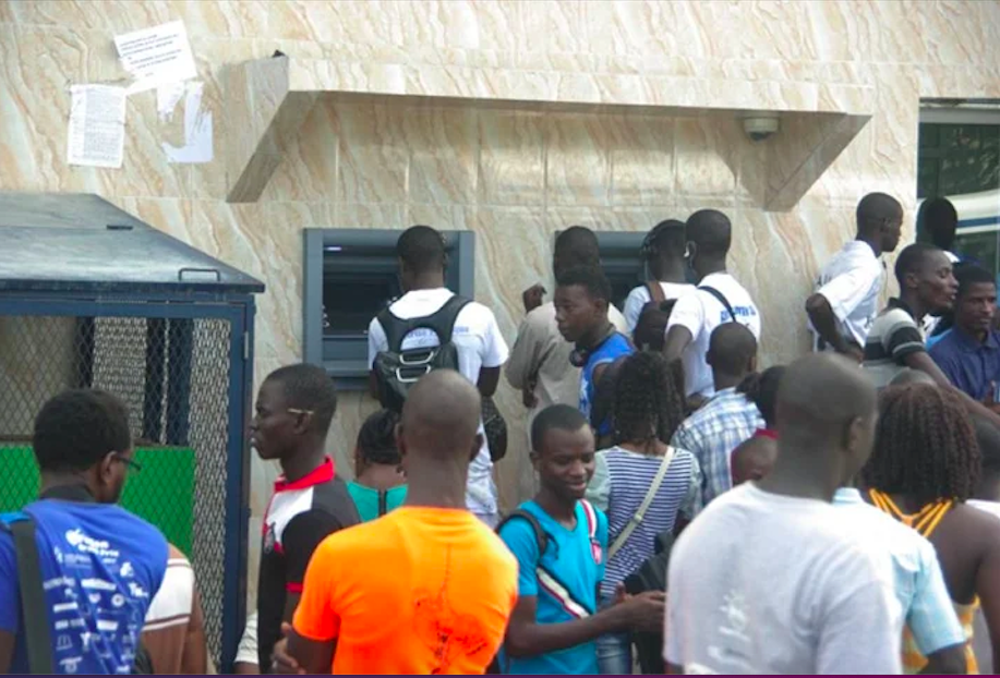 Étudiants du privé : la Régie des bourses dévoile le calendrier de paiement