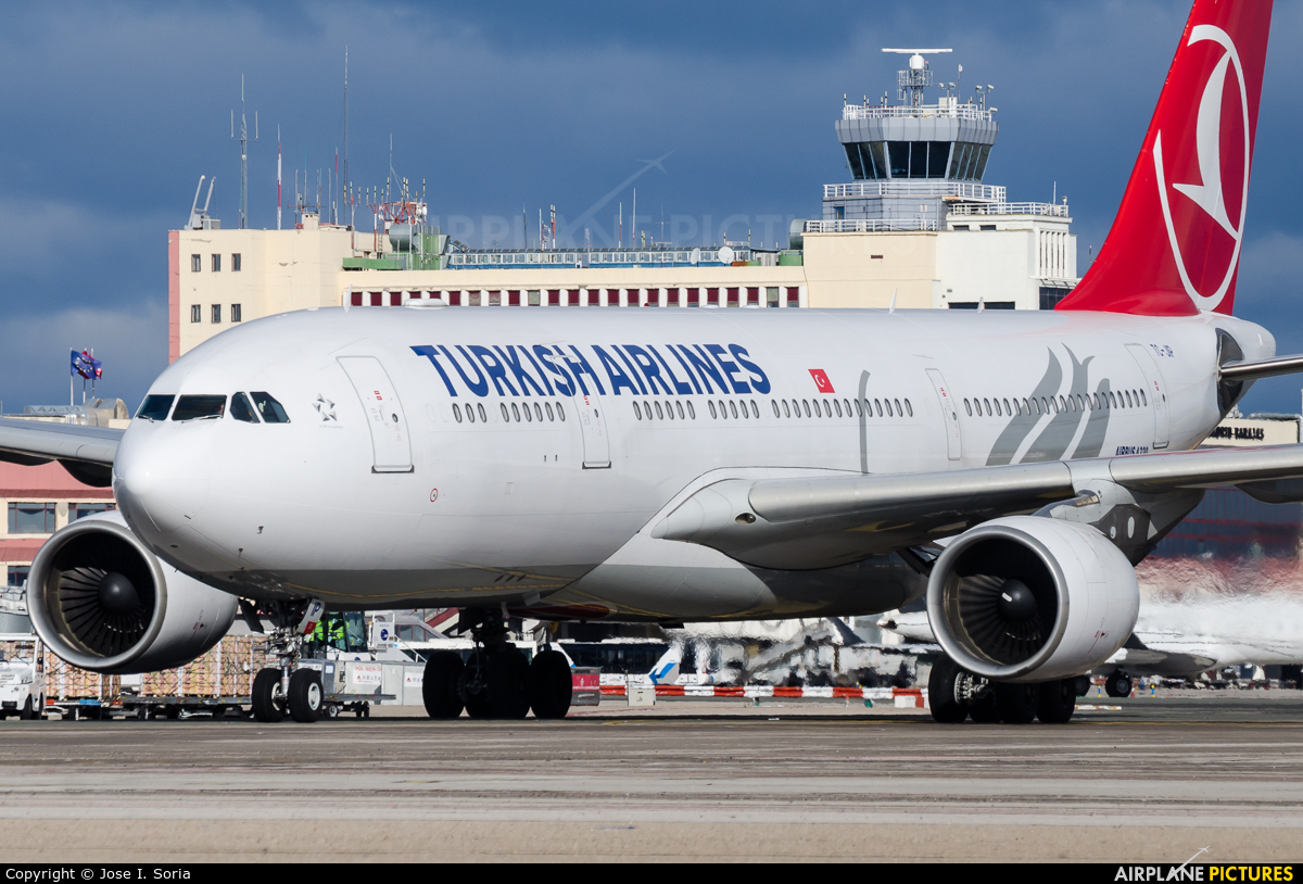 Frappes contre l’Iran : Turkish Airlines suspend ses vols vers plusieurs pays du Moyen-Orient