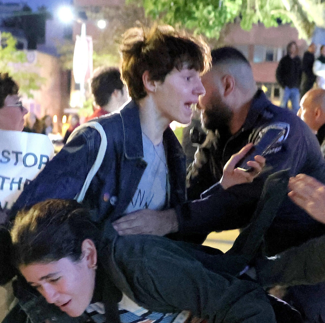 Israël : la police disperse une manifestation contre l’offensive en Iran