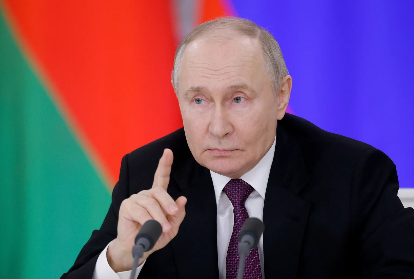 Russie : Vladimir Poutine assure de son "soutien indéfectible" le nouveau guide suprême d'Iran