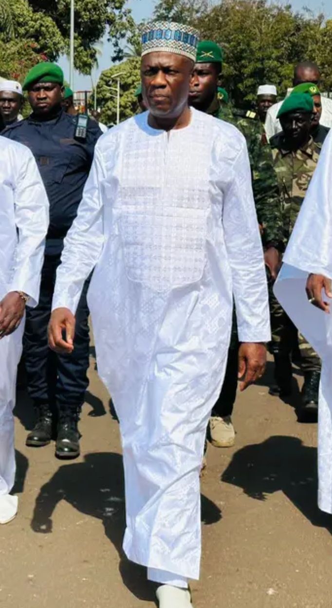 Bissau : le général Horta N’Tam prie avec les fidèles pour l’Aïd el-Fitr