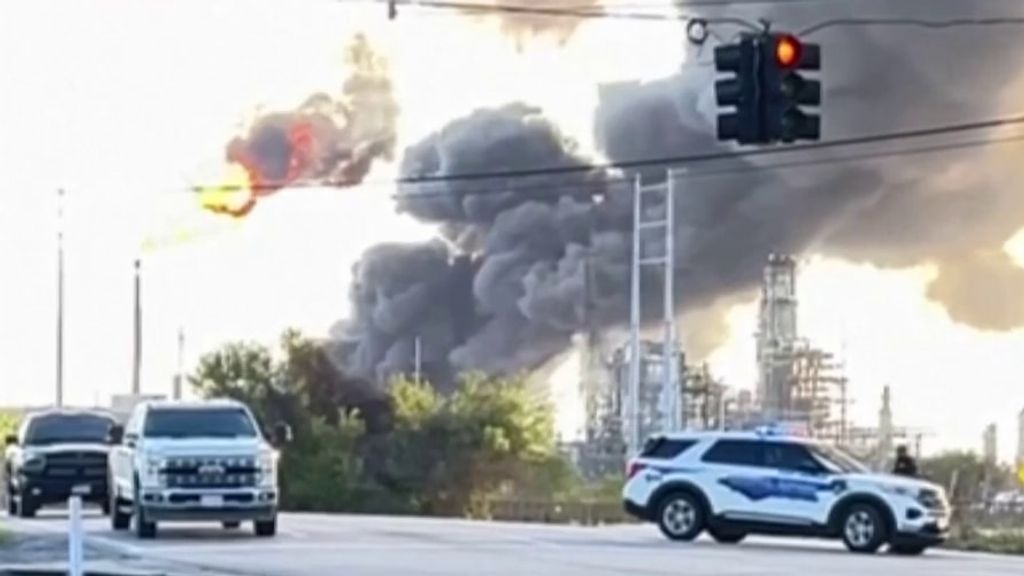 Incendie dans une raffinerie au Texas : alerte rouge dans un bastion énergétique des États-Unis