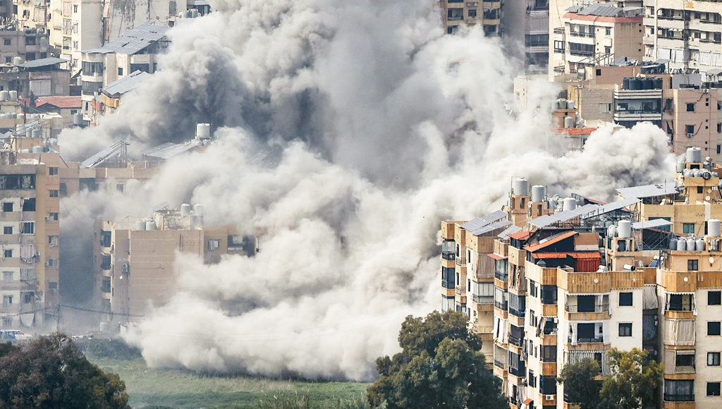 Moyen‑Orient : les États‑Unis et Israël intensifient leurs frappes, et l’Iran riposte et démontre sa puissance de feu.