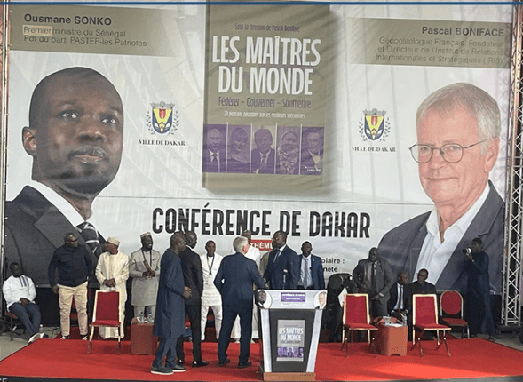 Ousmane Sonko : l’ego en bandoulière, la fonction en arrière-plan