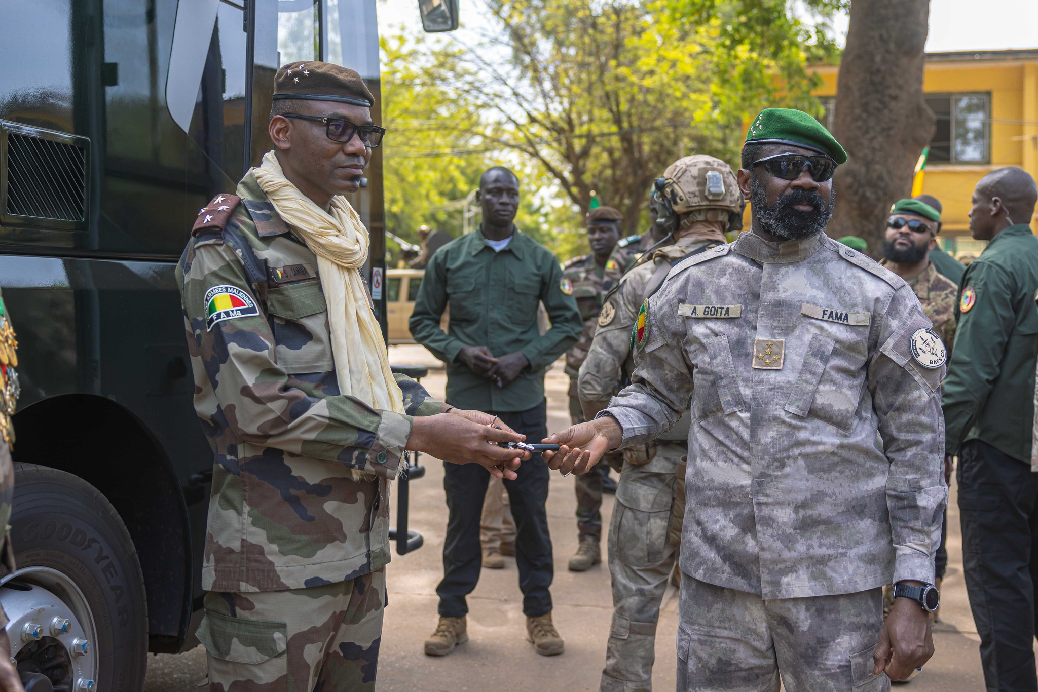 Mali : Assimi Goïta rend hommage à Sadio Camara