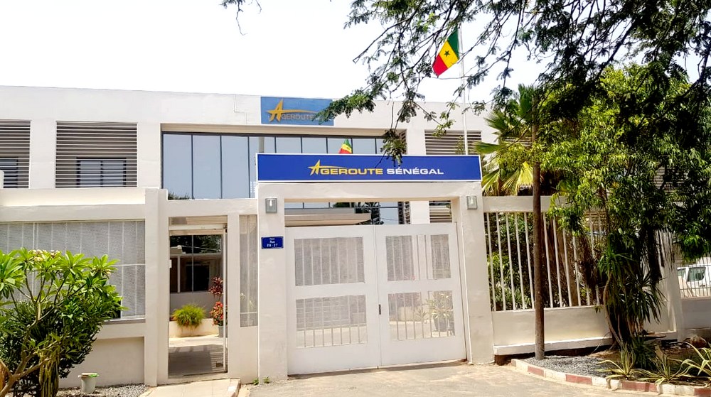 Scandale à l’AGEROUTE : le DRH accuse le Directeur Général de dérives graves