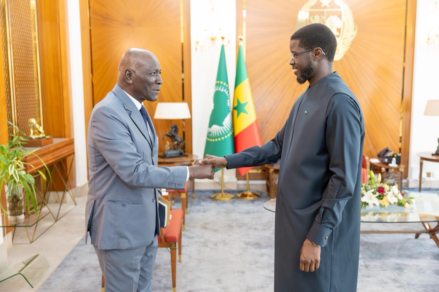 Dialogue national : Diomaye consulte l’ancien ministre de l’Intérieur André Sonko au Palais