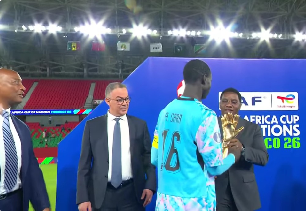 Rabat : des internautes accusent Fouzi Lekjaa d’avoir snobé les champions sénégalais
