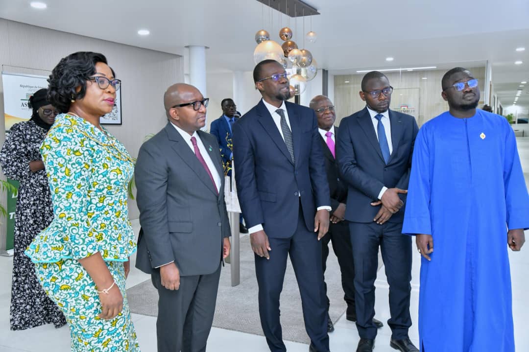 Assemblée Nationale : échanges entre Sonko et le président du Sénat de la RDC sur les réformes