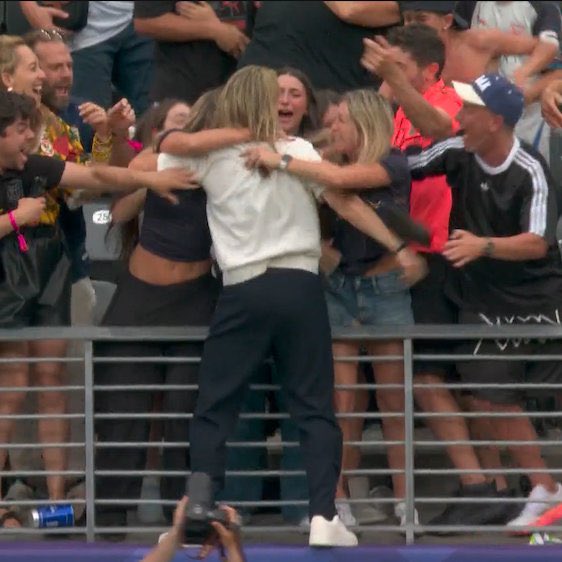 Coupe du monde 2026 : Beccacece quitte ses joueurs pour embrasser son épouse