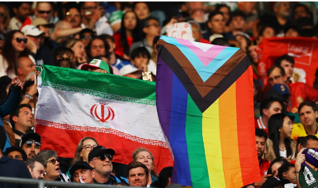 Mondial 2026 : à Seattle, le « match des fiertés » entre l'Égypte et l'Iran s'est déroulé dans un climat de revendications