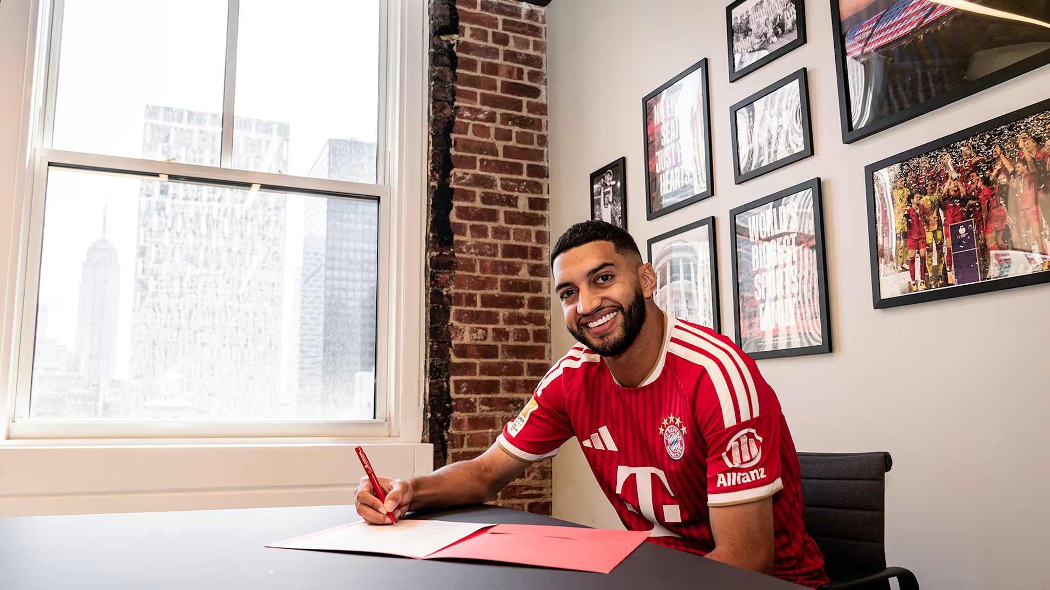 Officiel : Ismaël Saibari quitte le PSV Eindhoven pour le Bayern Munich