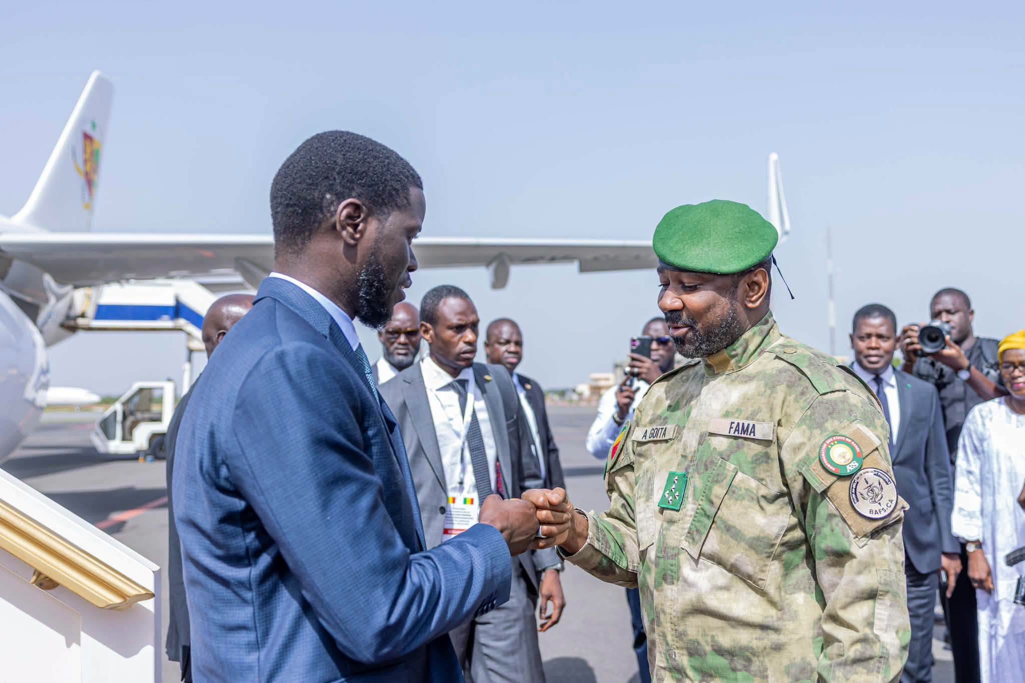 Mali : Bassirou Diomaye Faye entame une visite de travail de 24 heures à Bamako
