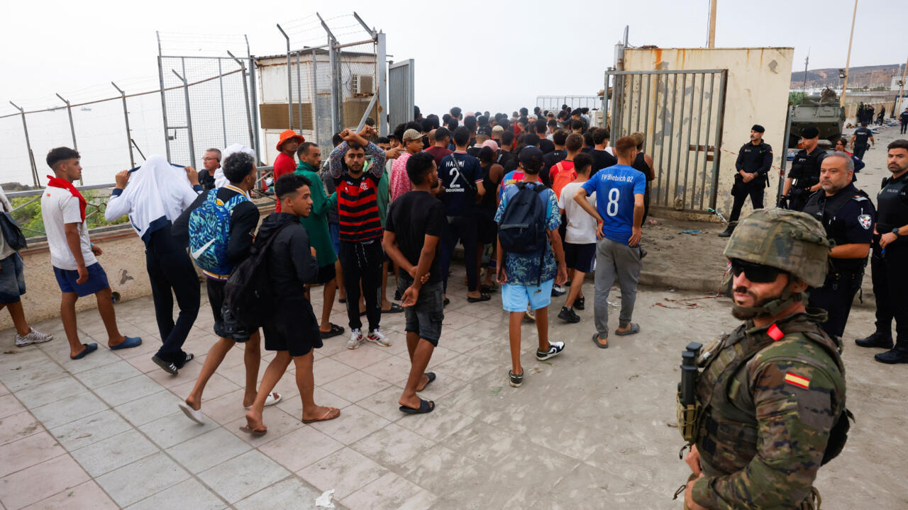Ceuta: le Maroc annonce la mort de 11 migrants