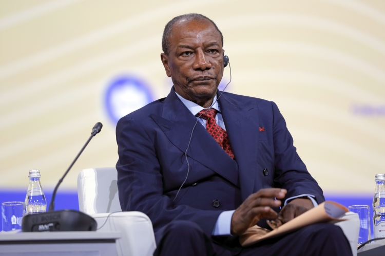 Depuis le Congo, Alpha Condé multiplie les rencontres : que prépare-t-il ?