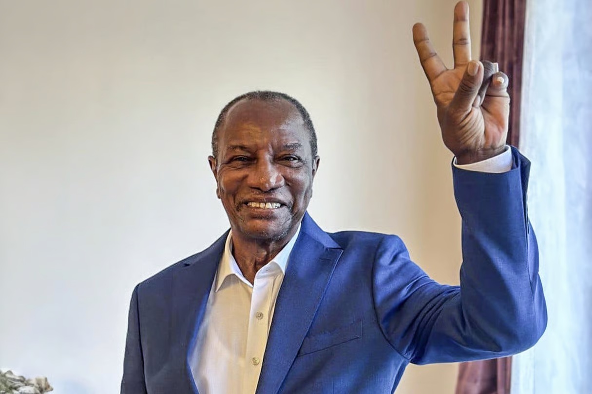 Alpha Condé : depuis Brazzaville, l’ancien président prépare son retour en Guinée