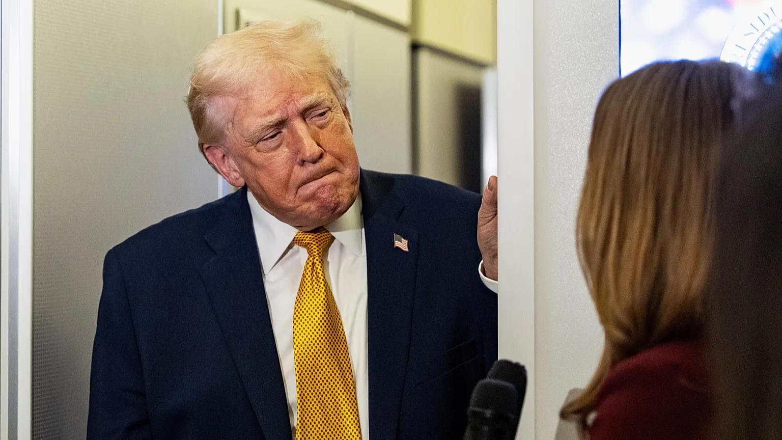 Menace iranienne : Donald Trump confirme avoir secrètement changé d’avion lors de son départ de Turquie