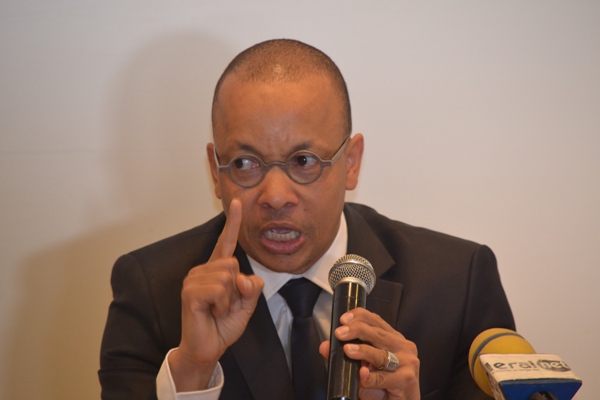 « Ils cherchent à me discréditer » : Souleymane Jules Diop refuse de plier