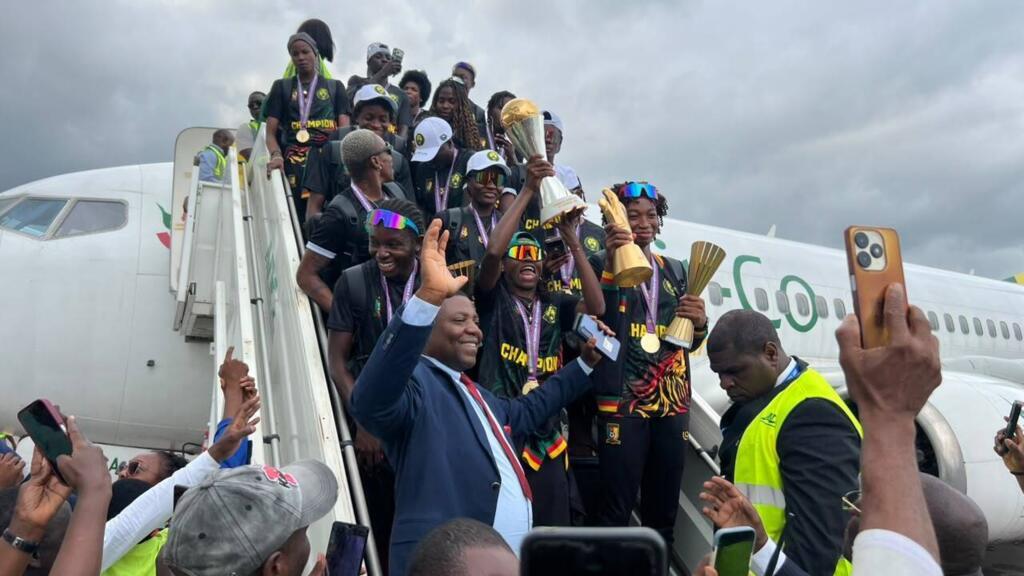 CAN féminine 2026 : les championnes d’Afrique accueillies en héros à Yaoundé