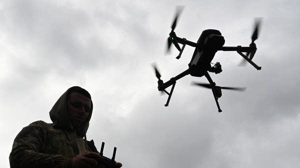 Mer Noire : la Roumanie abat un drone naval