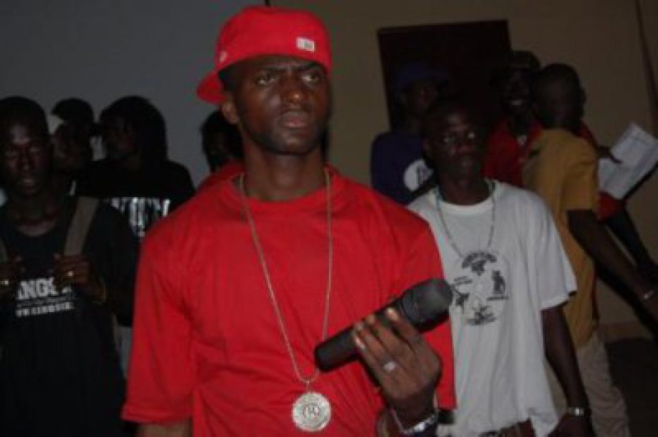 L’animateur Walf Tv, Sol Dji se fait passer pour un policier