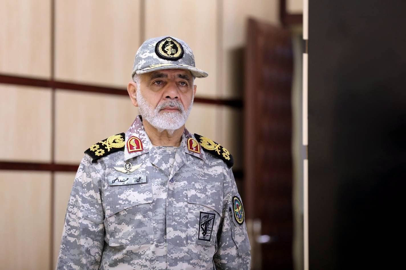 Iran : le chef d’état-major menace de riposter à « toute menace »