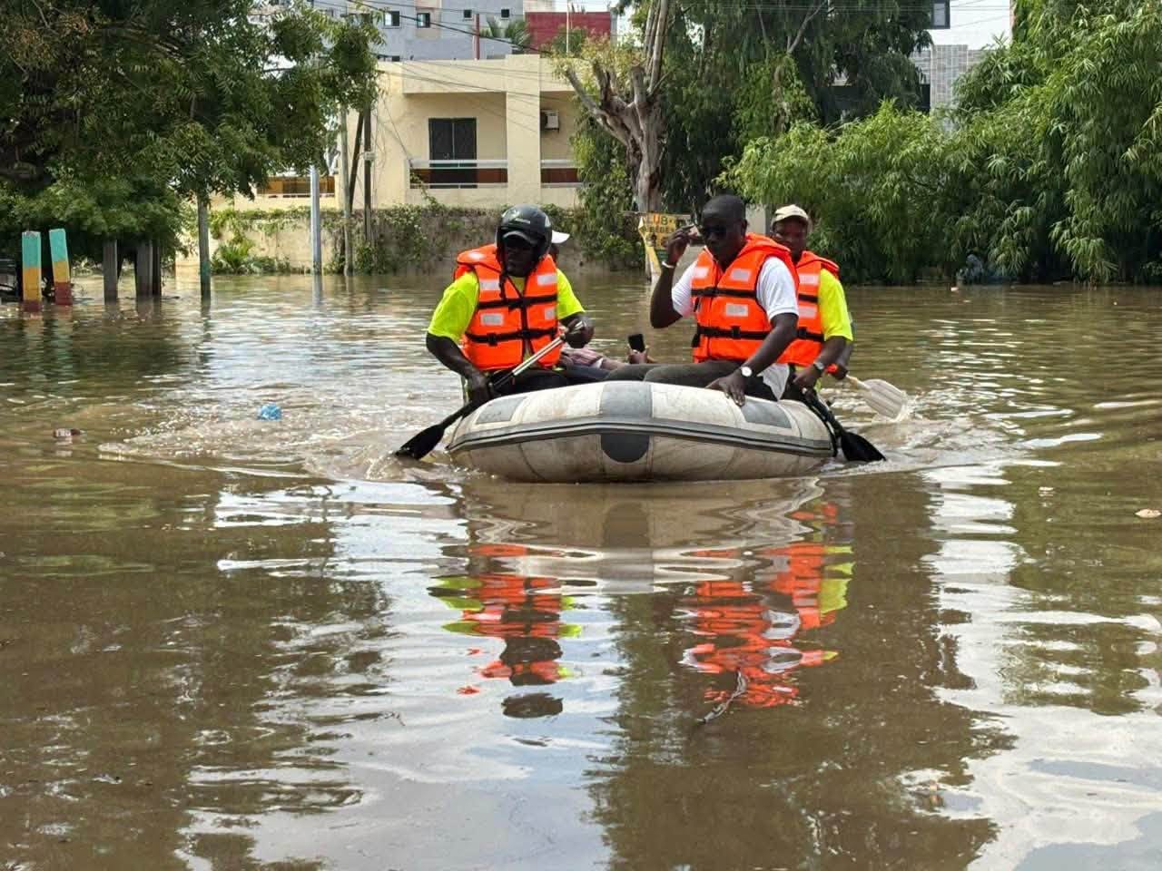 Inondations à Dakar : Hann Bel-Air durement touchée, des habitants évacués...
