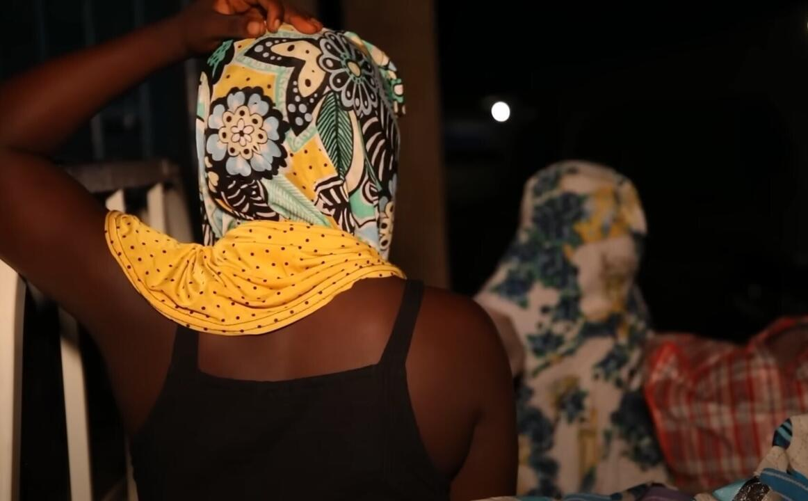 Dakar : une femme mariée tombe amoureuse de son mécanicien sur TikTok, l’histoire finit au tribunal