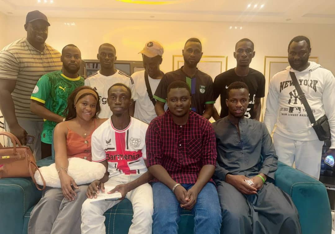 Ziguinchor : Des jeunes de Pastef rejoignent le parti Kiiraay derrière Oumar Gning