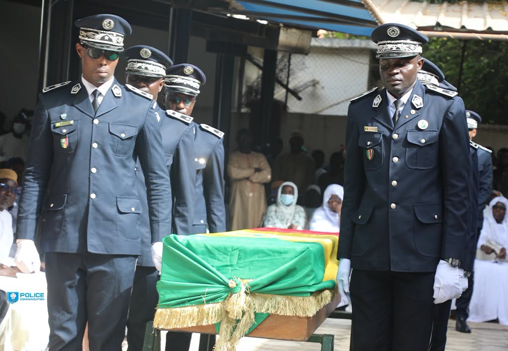 Décès du Contrôleur général Abdoulaye Diop : la Police nationale rend un dernier hommage à son ancien directeur