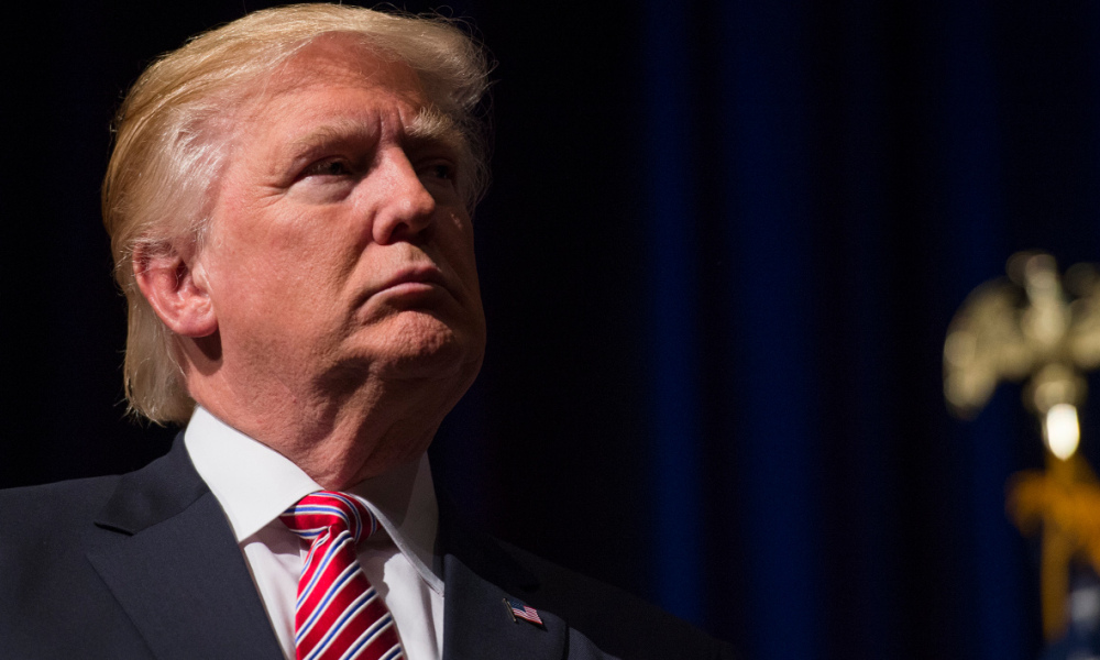 Arrogance:Trump s'en prend à un bébé  pendant son meeting